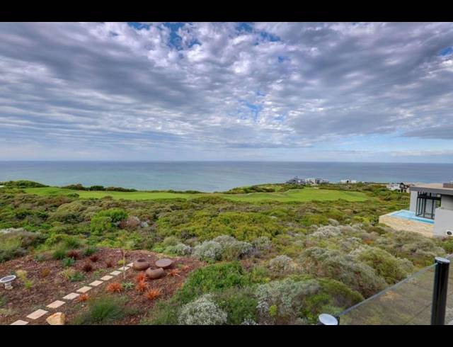 5 BEDROOM HOUSE FOR SALE IN PINNACLE POINT GOLF ESTATE